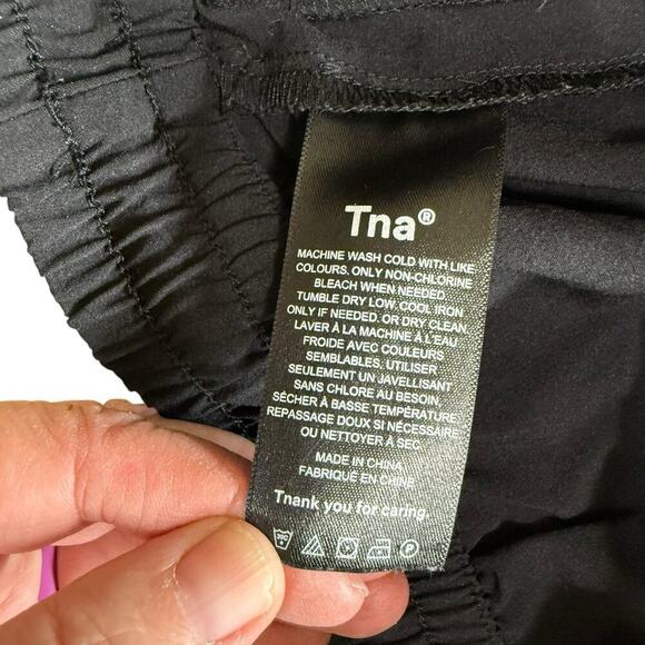 TNA ARITZIA Women's BLACK JOGGERS M Athleisure Athletic Casual Running Workout - Picture 7 of 11